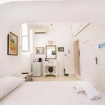 Hotell Delfines 2*