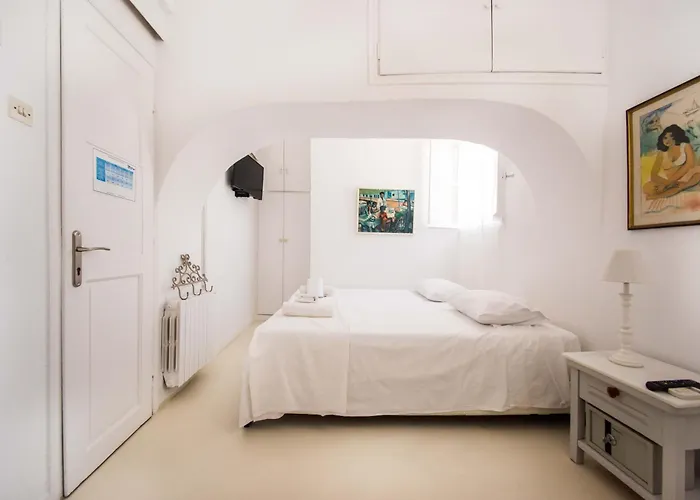 Ξενοδοχείο Delfines Mykonos Town